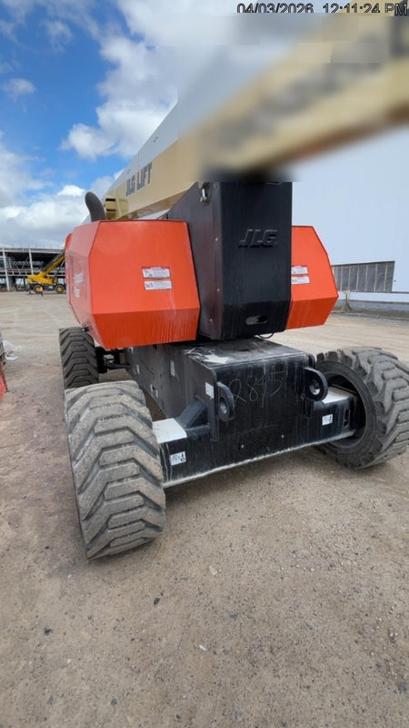 2025 JLG 800AJ