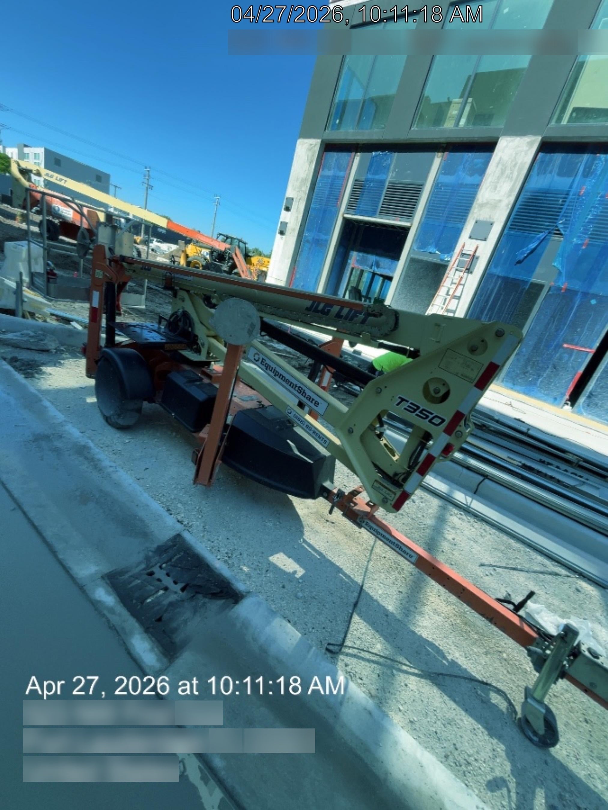 2022 JLG T350
