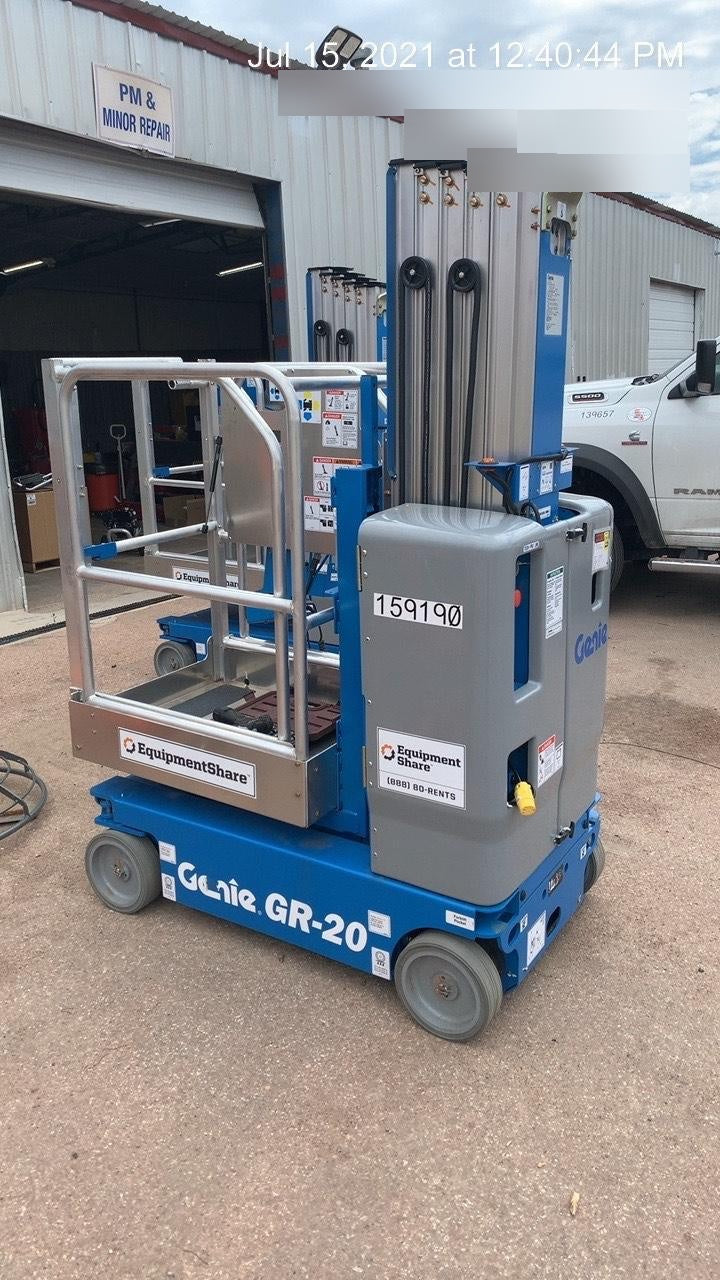2021 GENIE GR-20