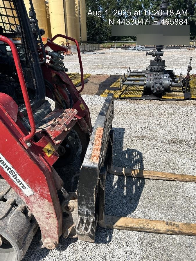 2022 PALADIN 48" Pallet Forks - Paladin