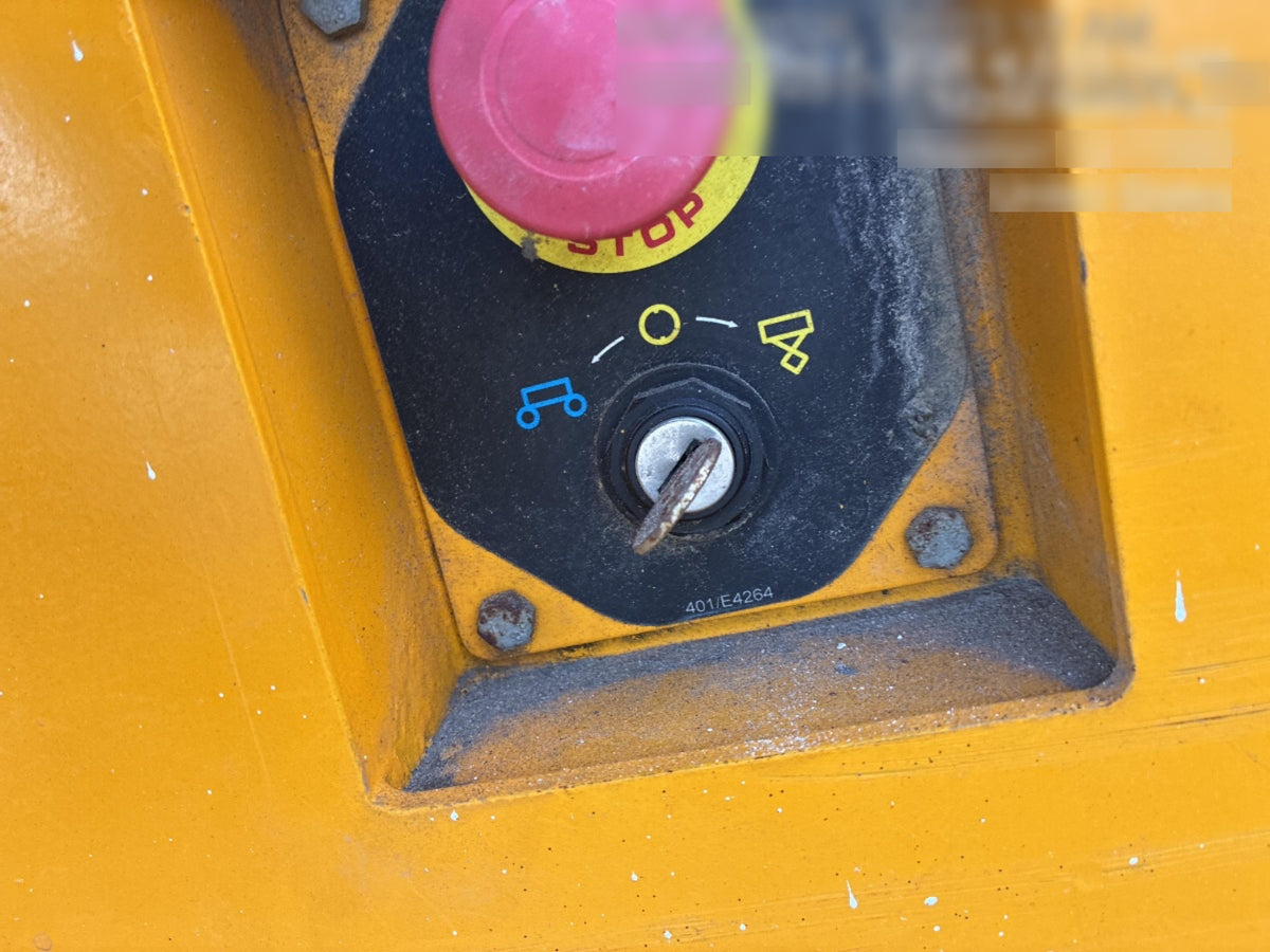 2023 JCB S2632E