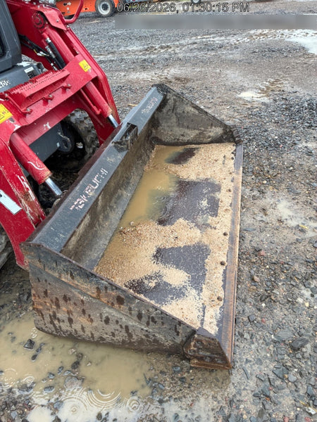 2023 TAKEUCHI TL12R2-CR