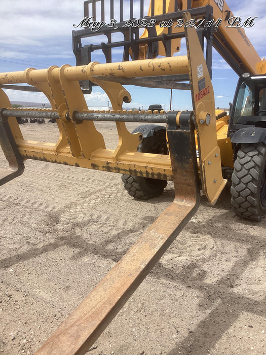 2020 JOHN DEERE 96" Loader Fork Carriage - John Deere