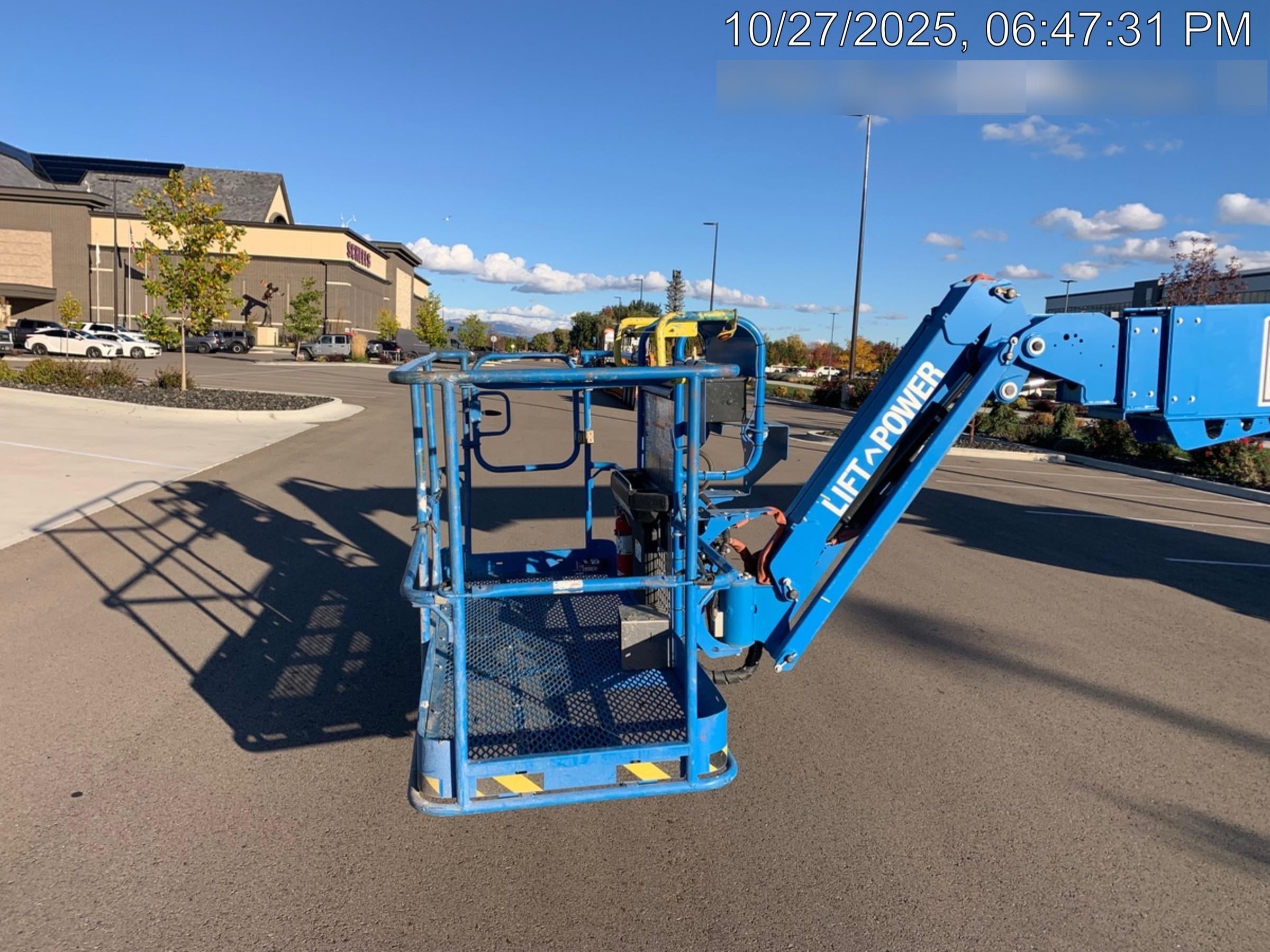 2023 GENIE S-85 XC