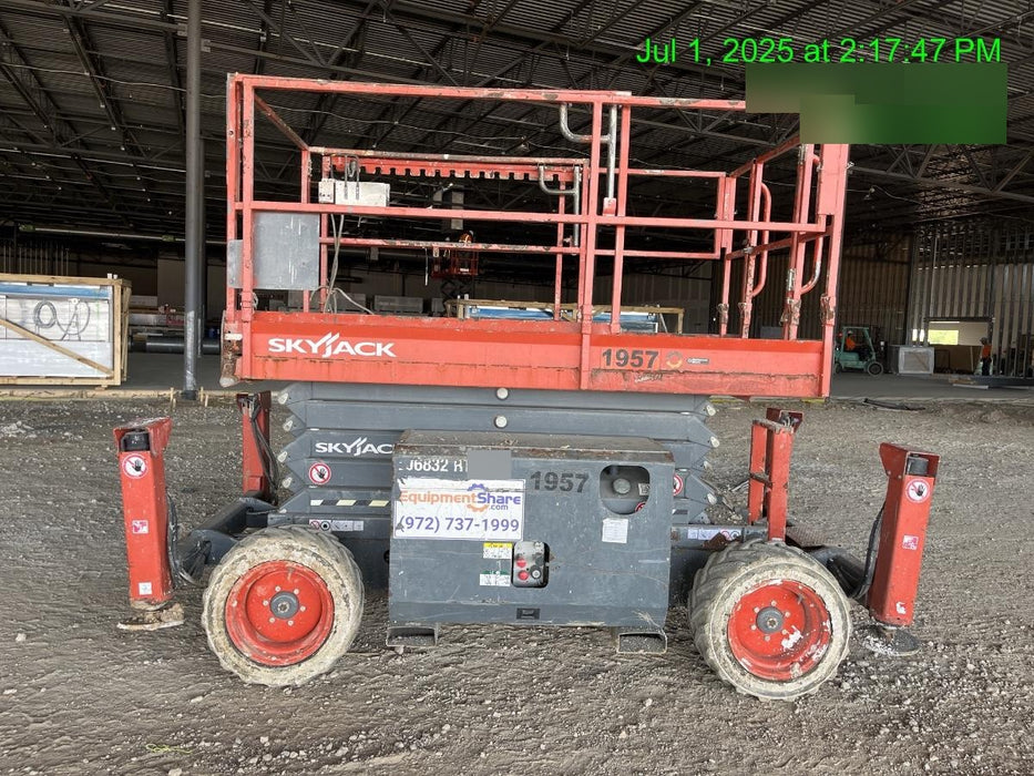 2016 SKYJACK SJ6832 RT