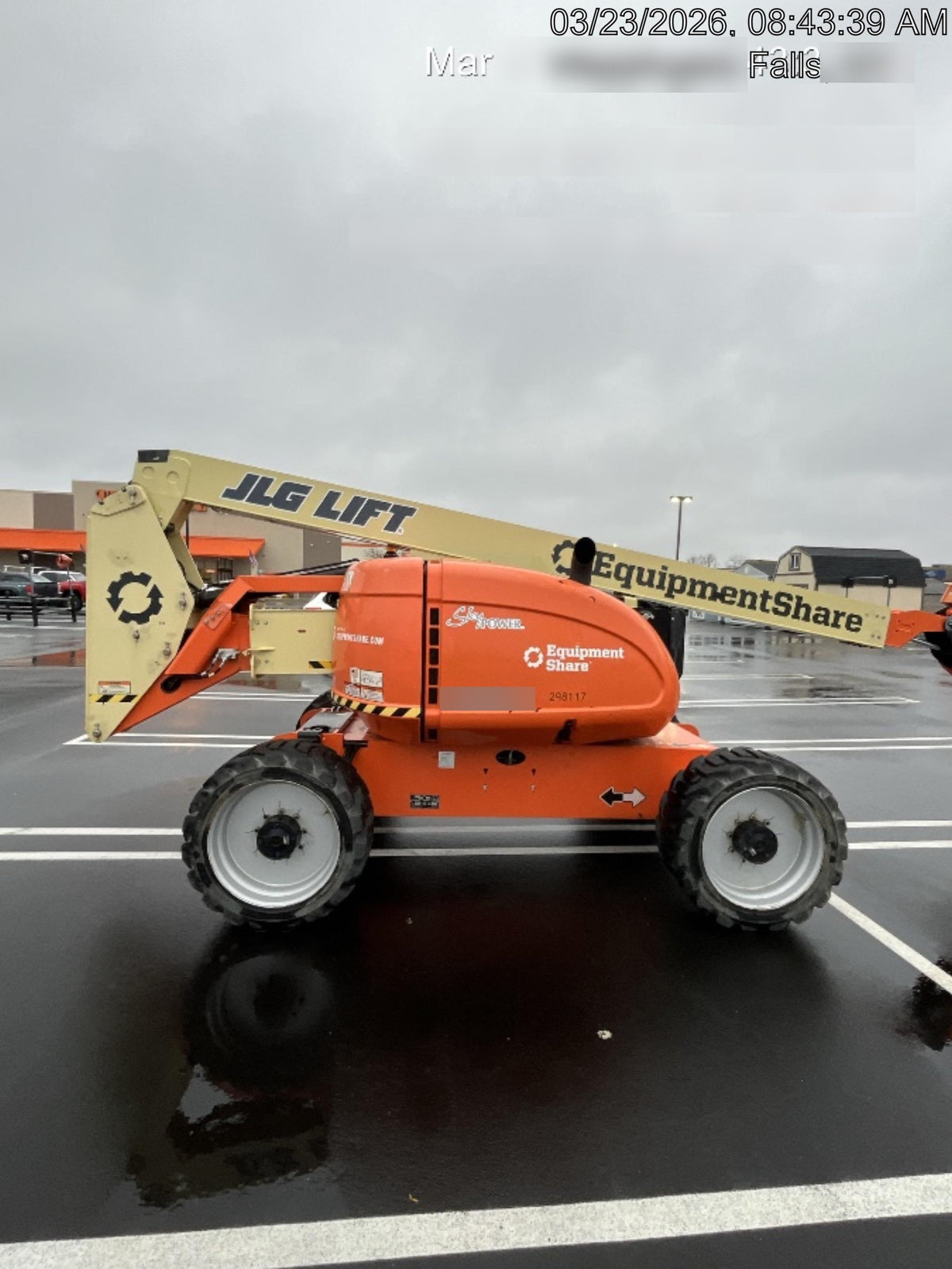 2023 JLG 600AJ