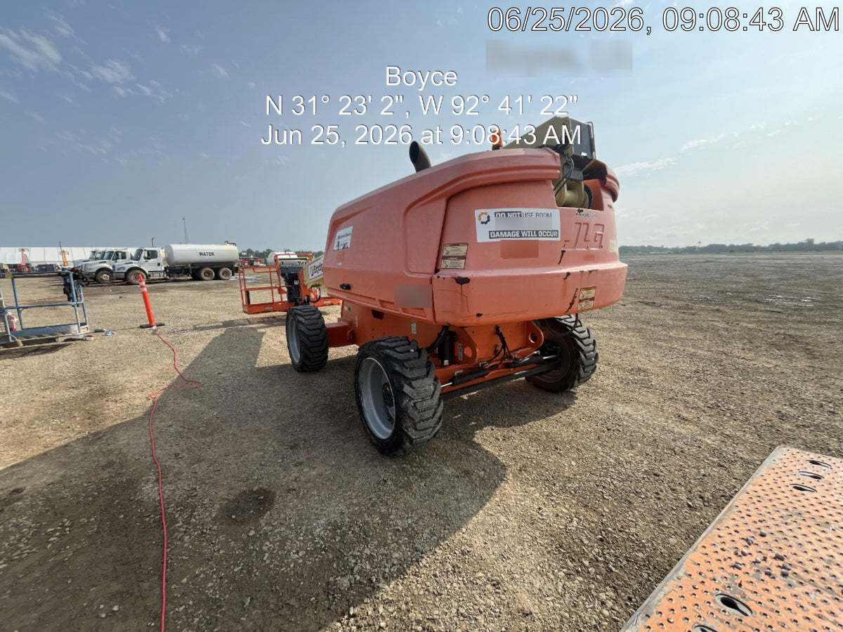 2019 JLG 600S 4WD