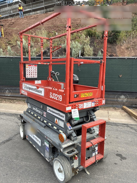 2021 SKYJACK SJ3219
