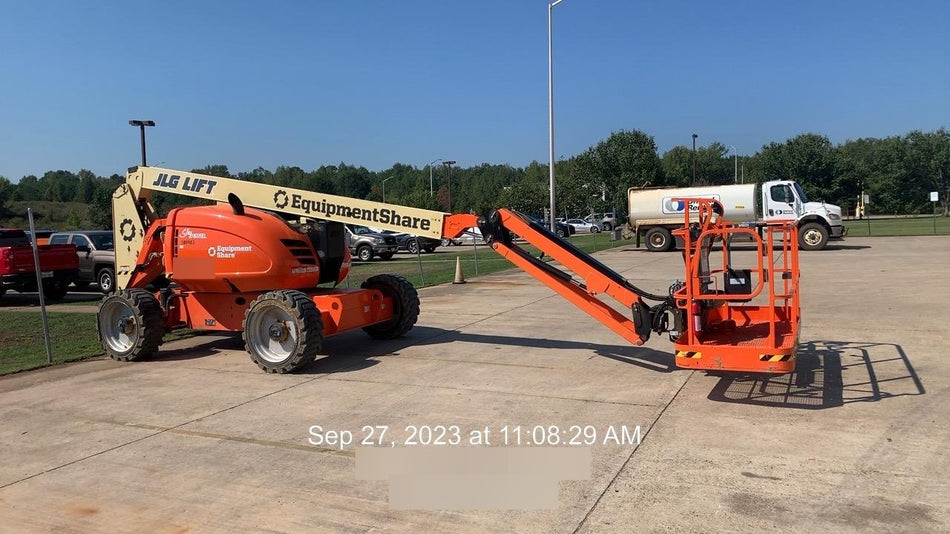 2023 JLG 600AJ