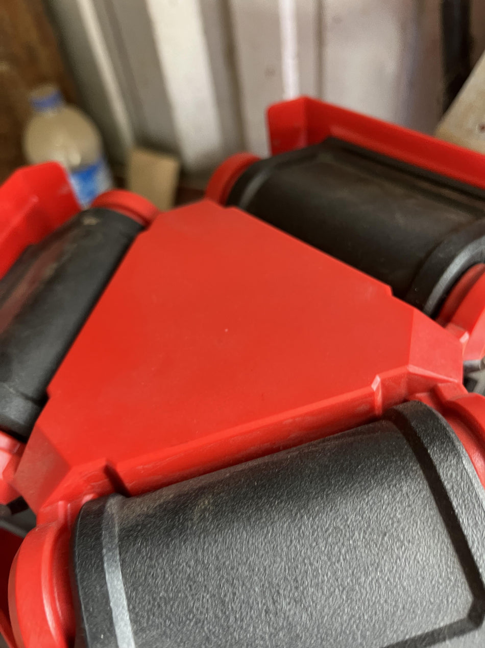 2023 MILWAUKEE 2136-20