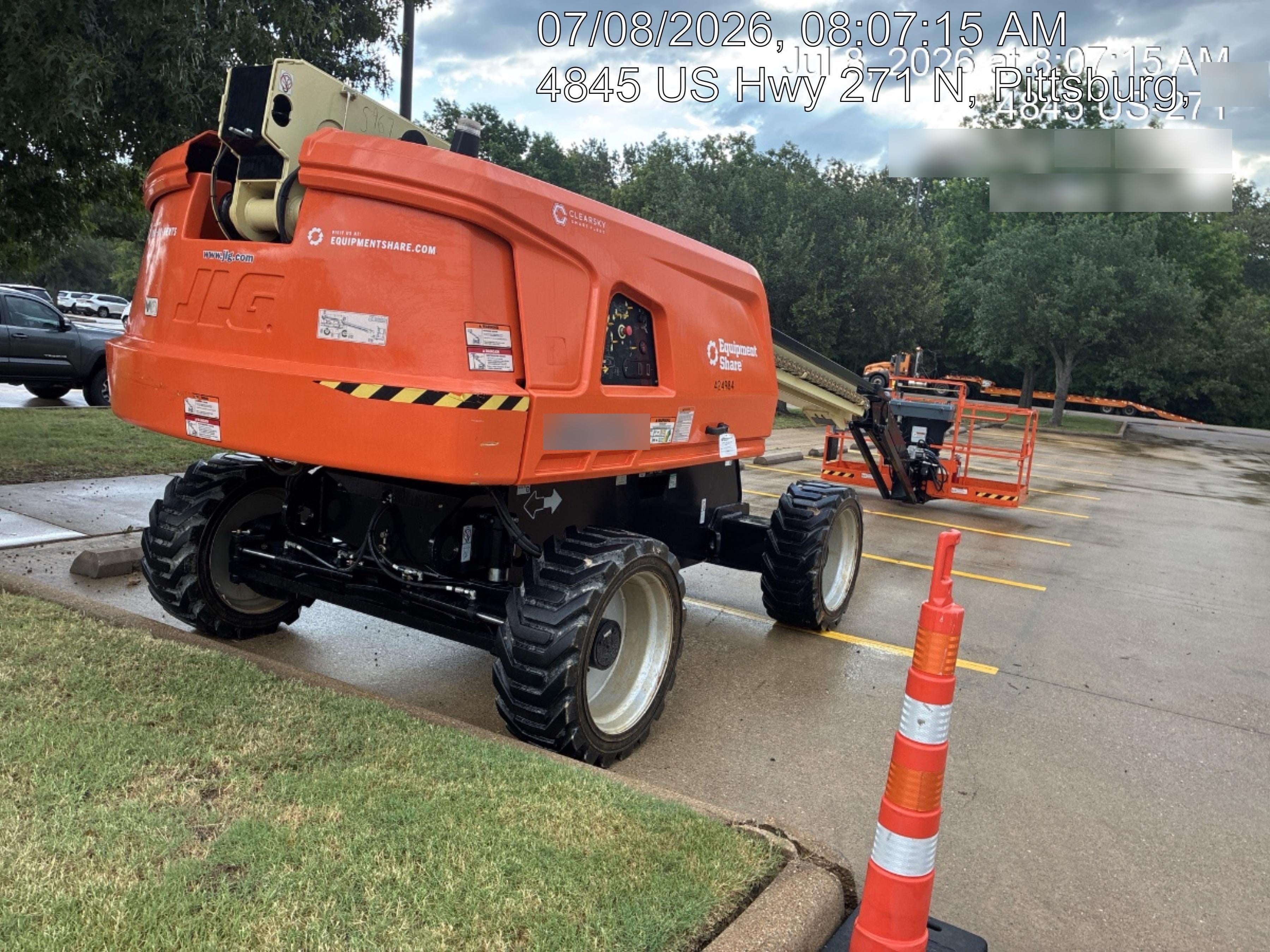 2024 JLG 660SJ