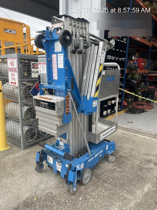 2021 GENIE AWP-30S DC