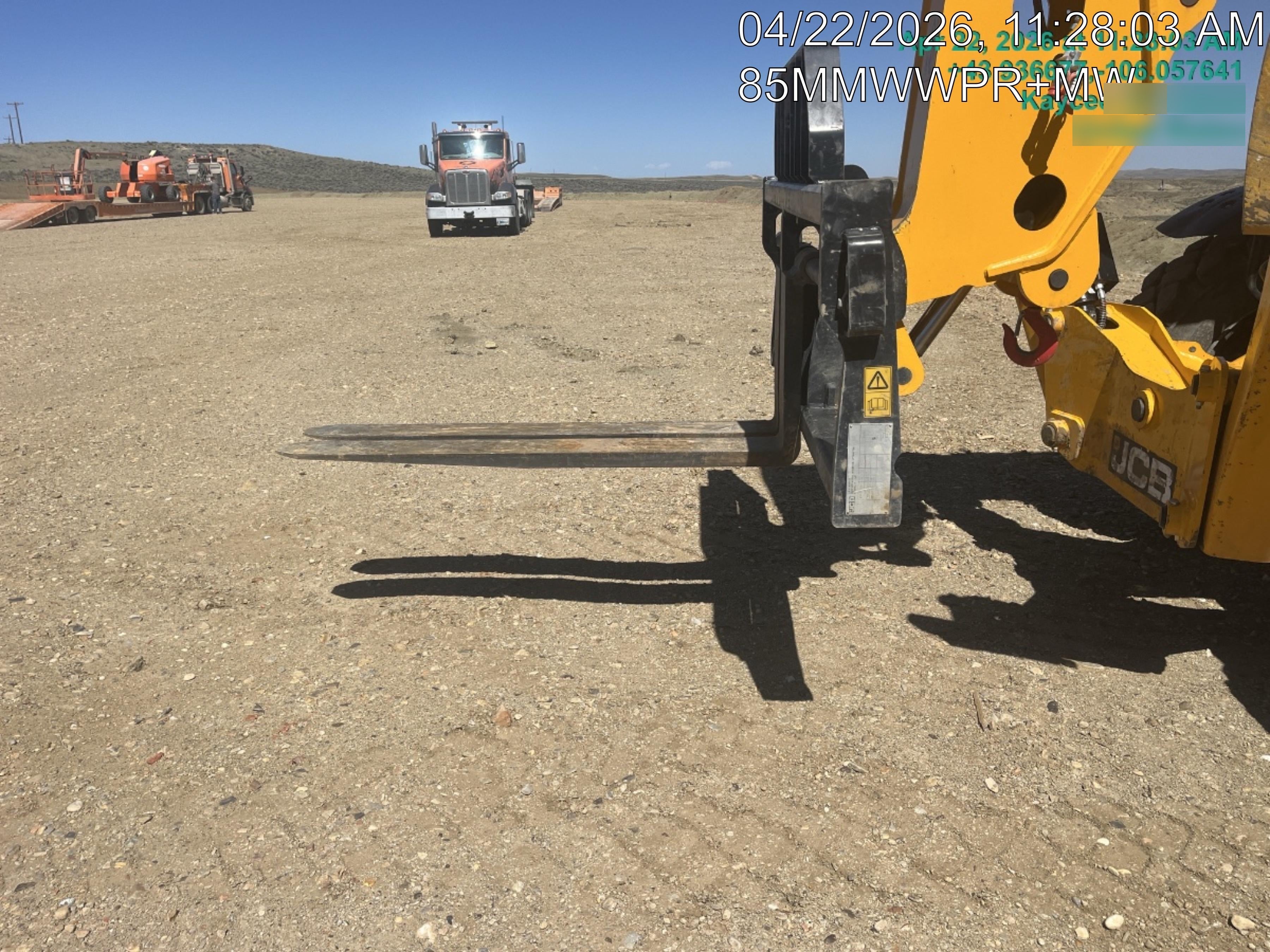 2025 JCB 512-56