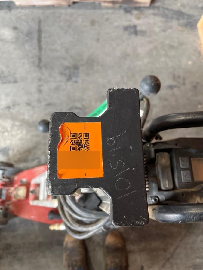 2019 HILTI DD 250