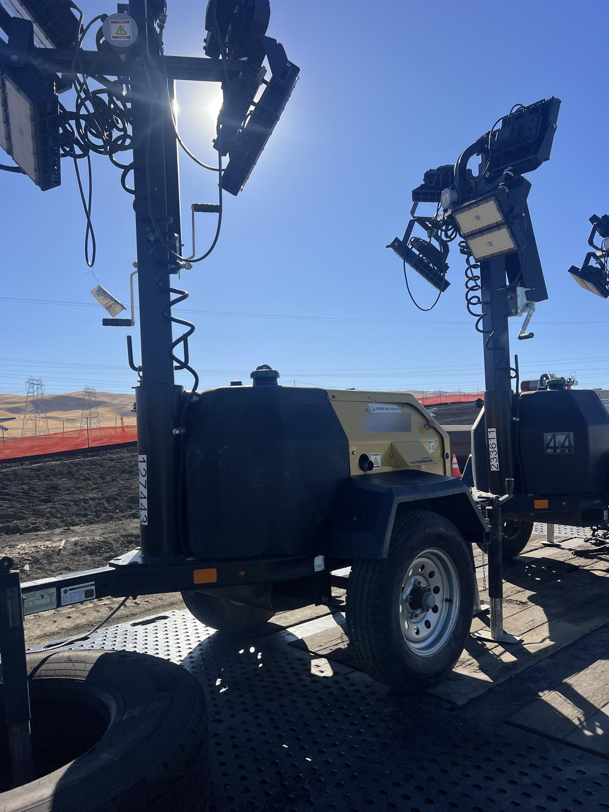 2022 Allmand NLV3GR (4) LED Light Fixture 350W, 23' Vertical Mast, 3kW Prime, Towable, Deep Sea L401, Leveling Jacks, Yanmar T4F 5.8hp