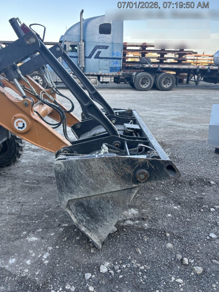 2022 CASE 570N EP