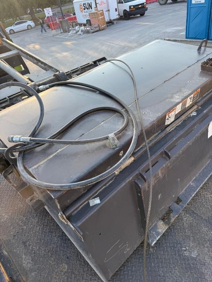 2020 PALADIN Sweepster SB72