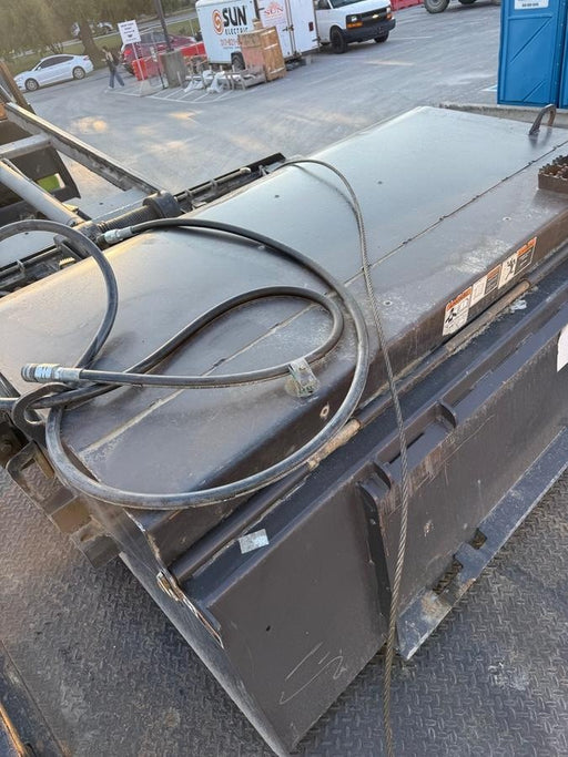 2020 PALADIN Sweepster SB72