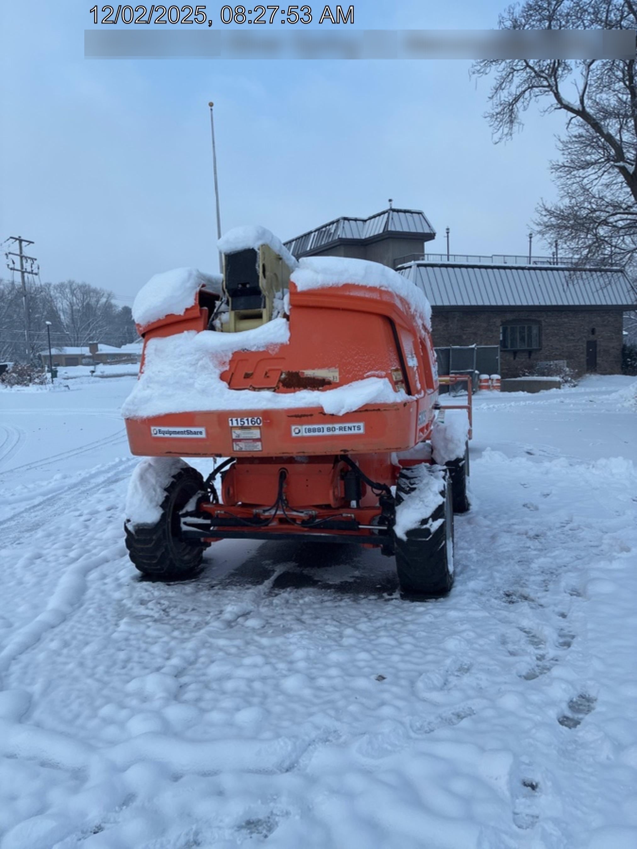 2021 JLG 600S