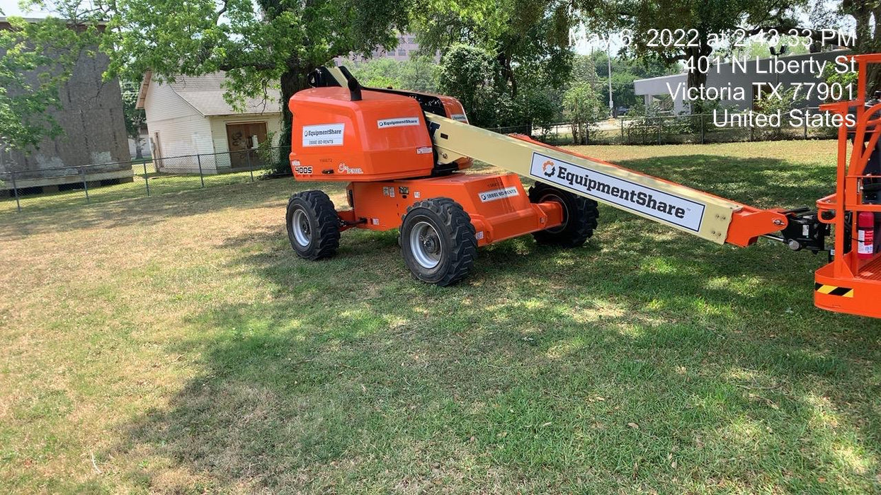 2021 JLG 400S