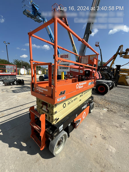 2022 JLG ES2632