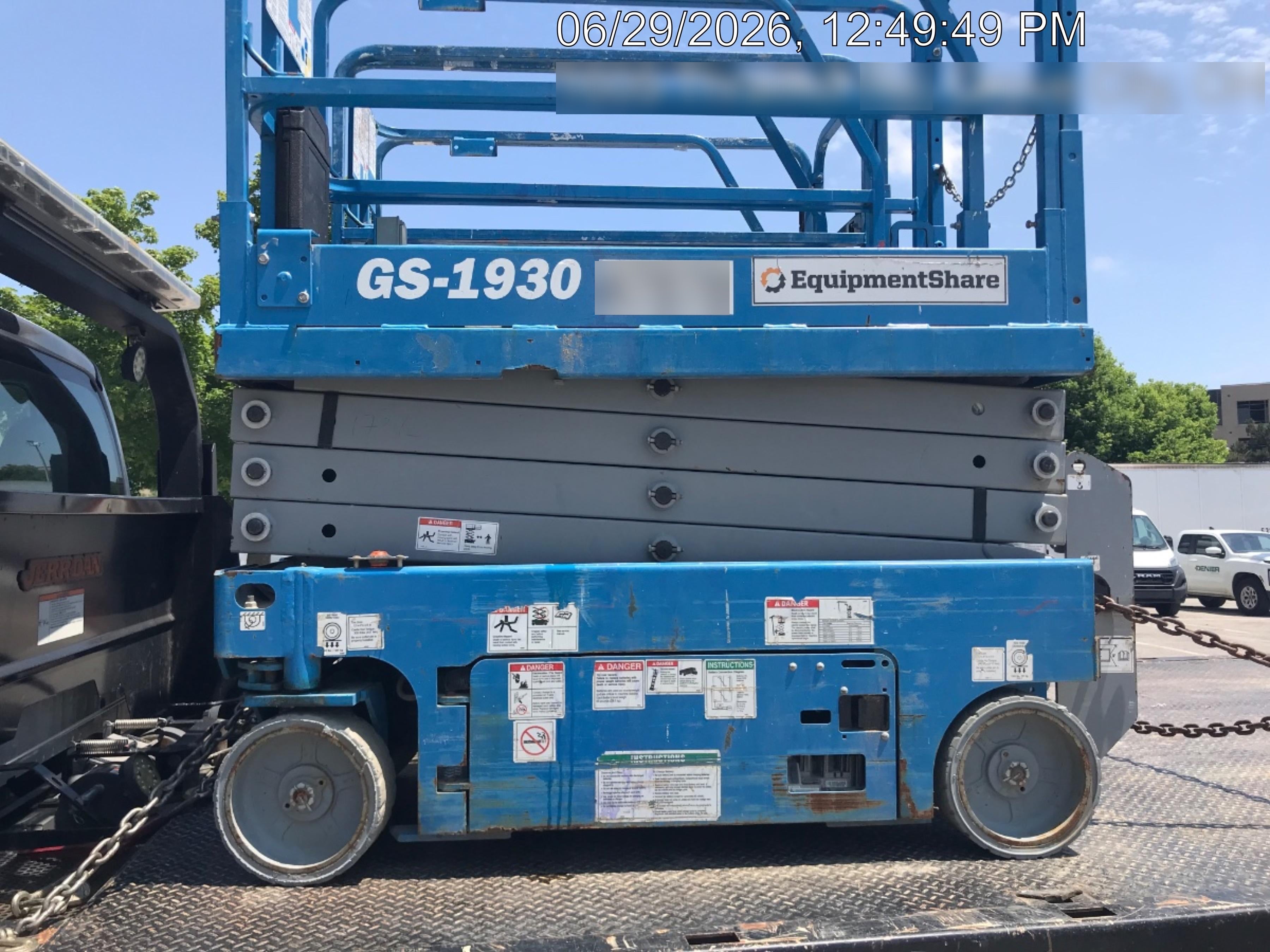 2019 Genie GS-1930 Fixed Rails with Chain Entry