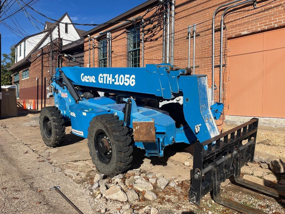 2017 GENIE GTH-1056