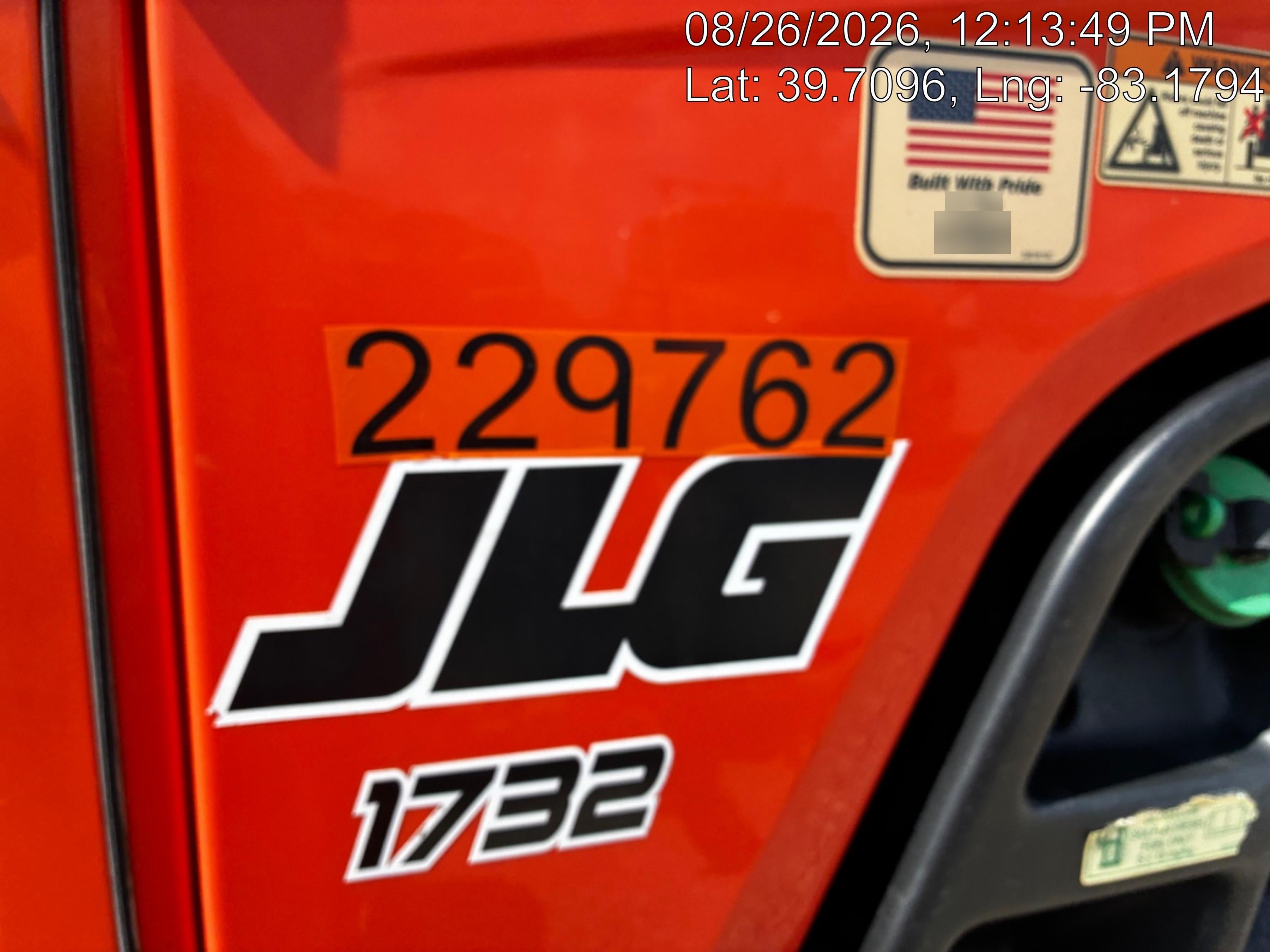 2022 JLG 1732