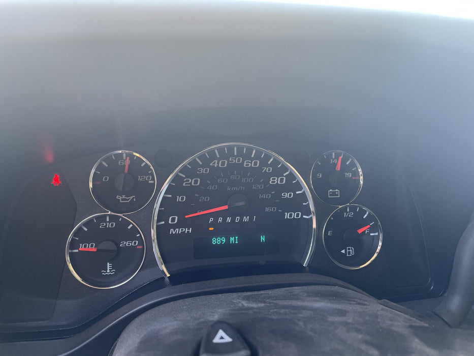 2023 CHEVROLET Express Van - Rental