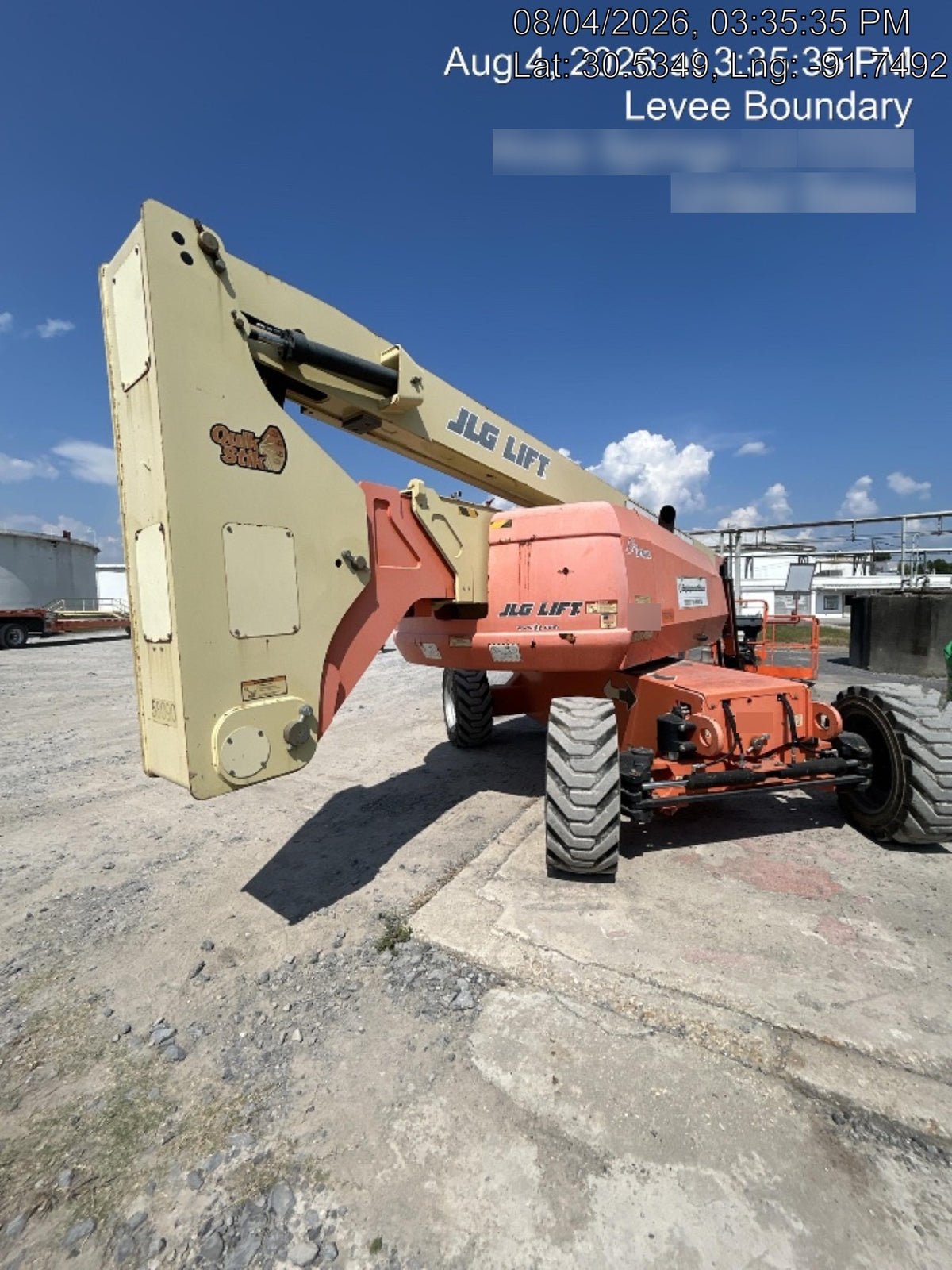 2019 JLG 800AJ