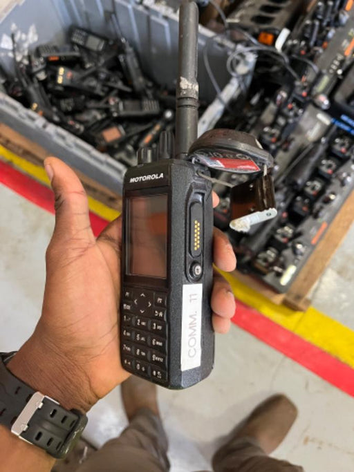 2023 MOTOROLA R7 DISPLAY