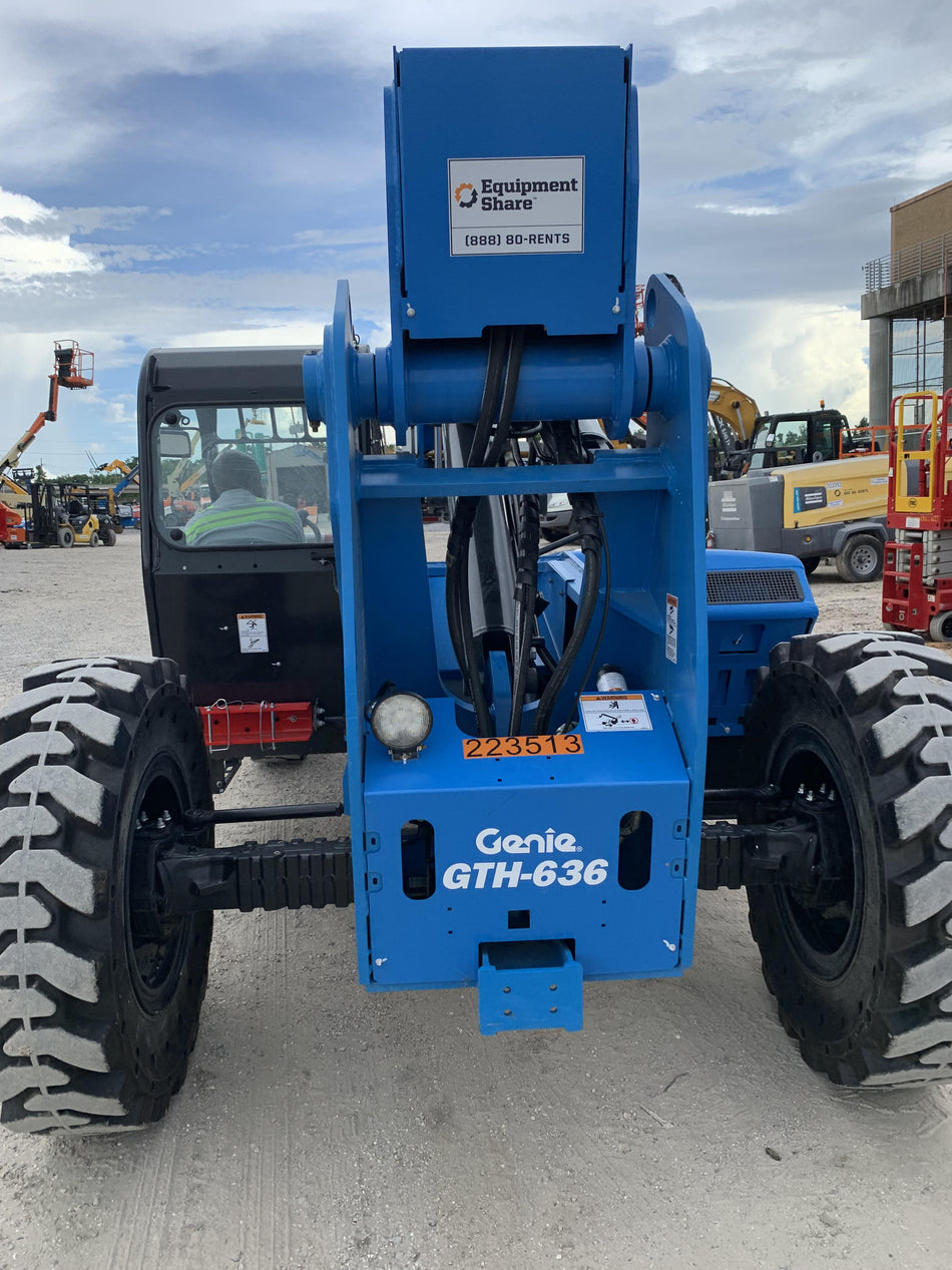 2022 GENIE GTH-636