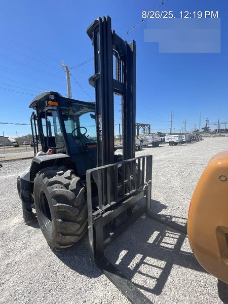 2026 CASE 586H