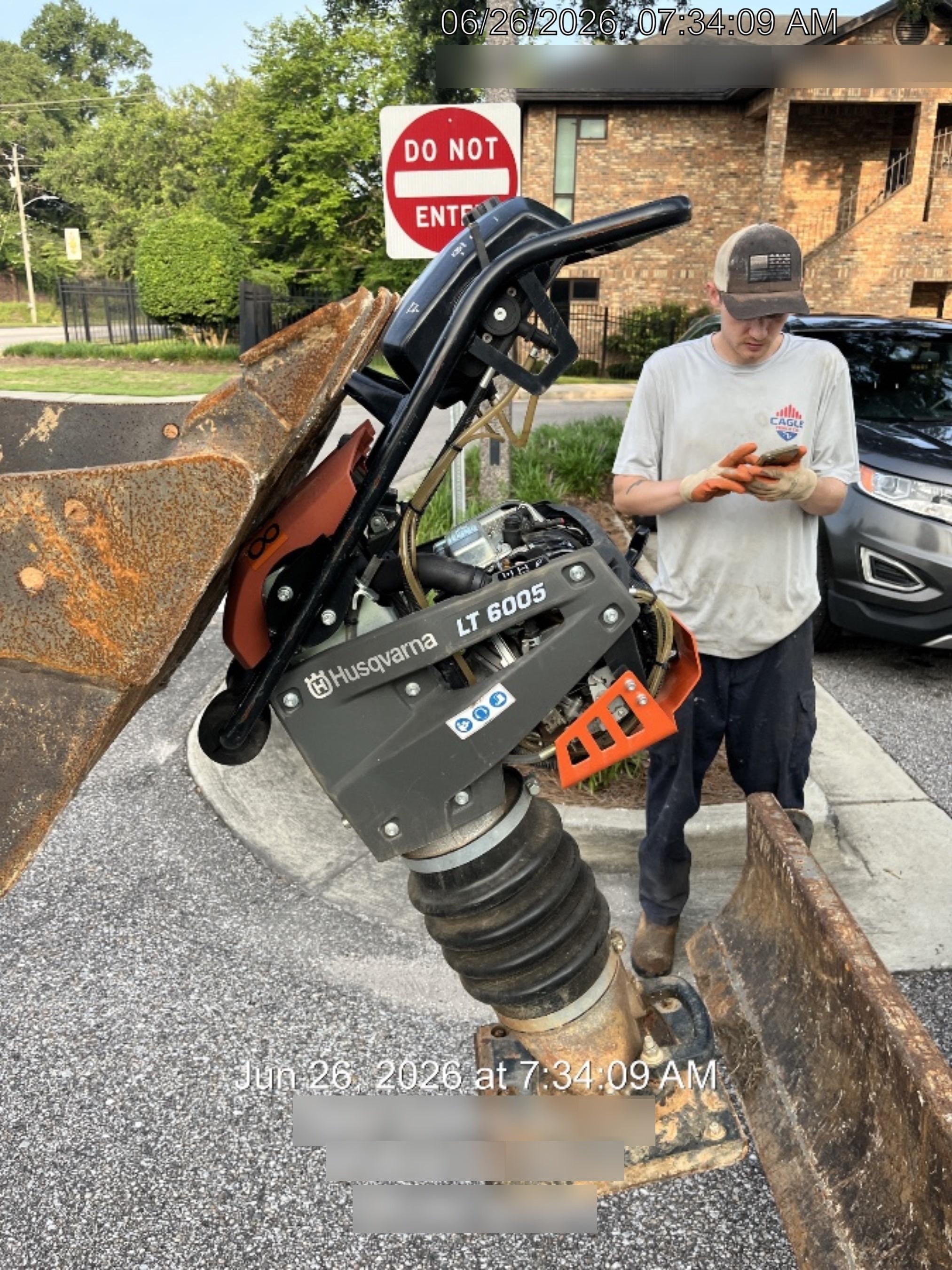 2024 HUSQVARNA LT6005
