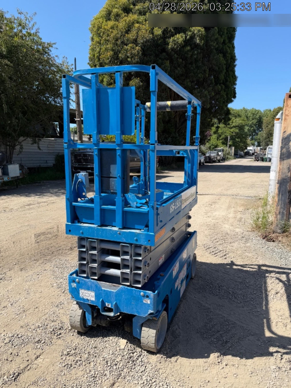 2020 Genie GS-1930 Solid Non Marking Tires, Beacon, Folding rails with half height swing gate, 800W Inverter