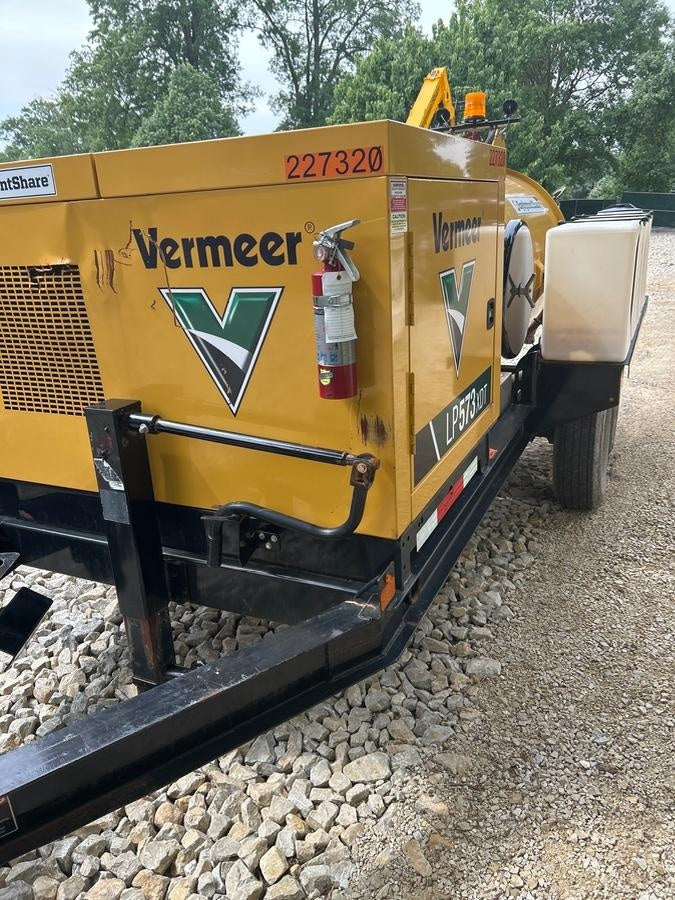 2022 Vac-Tron LP573XDT T4 Koehler Diesel Engine, 500 Gallon Debris Tank, x2 100 Gallon Water Tanks