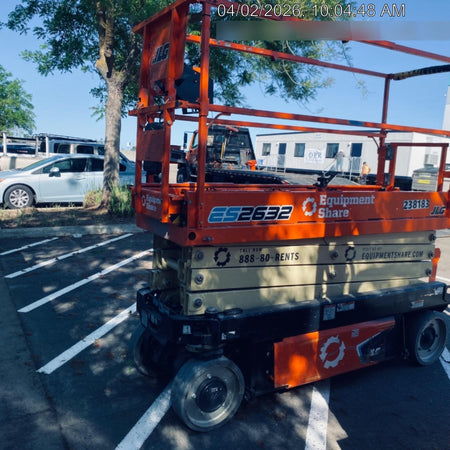 2022 JLG ES2632