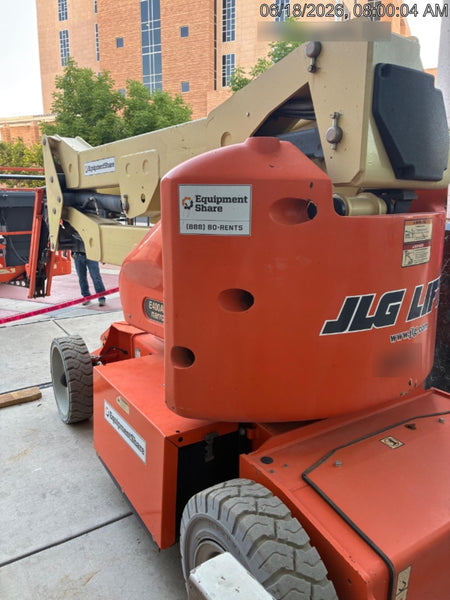 2019 JLG E400AJPN