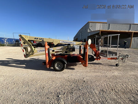 2022 JLG T350