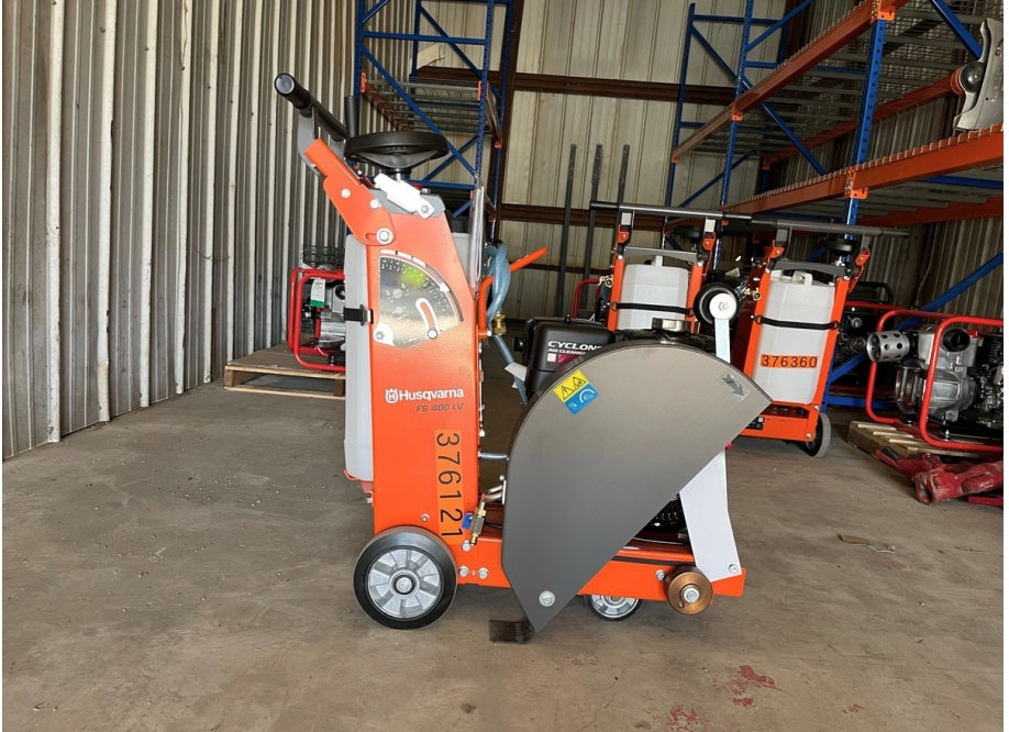 2023 HUSQVARNA FS400