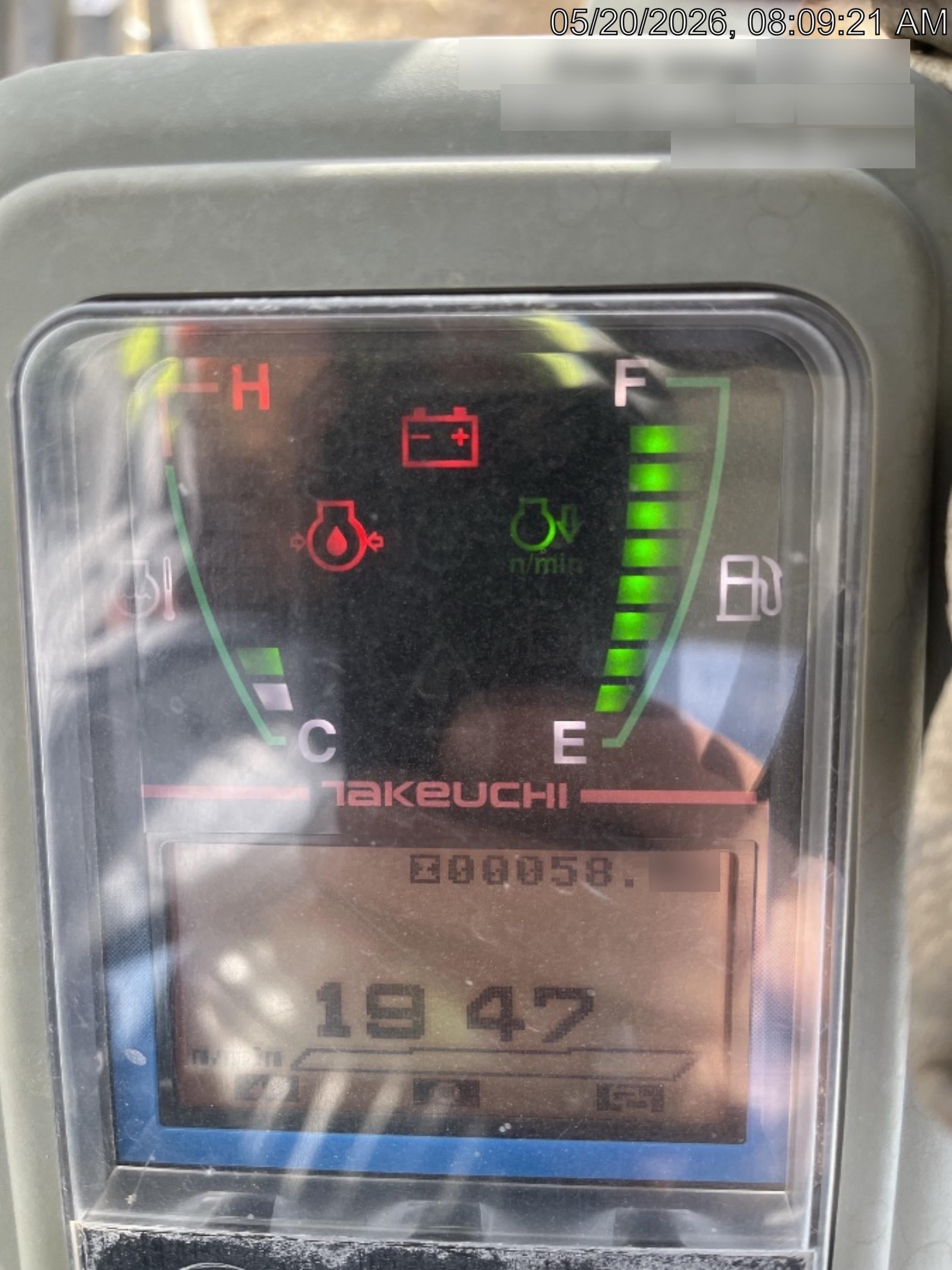 2022 TAKEUCHI TB235-2R