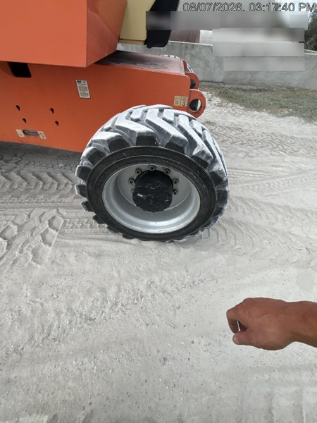 2020 JLG 800AJ