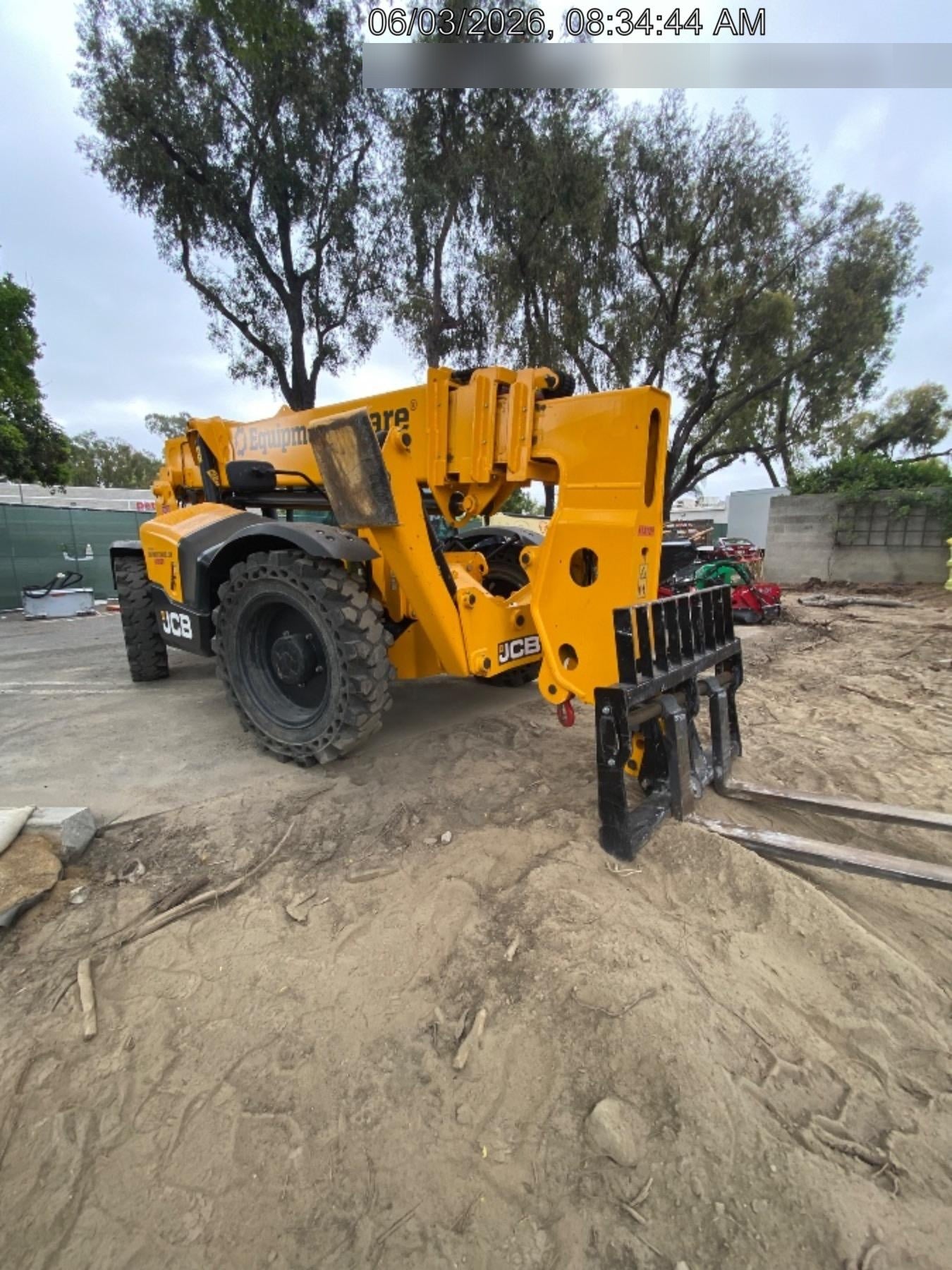 2025 JCB 510-56