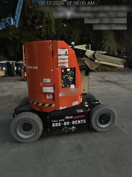 2025 JLG E300AJP