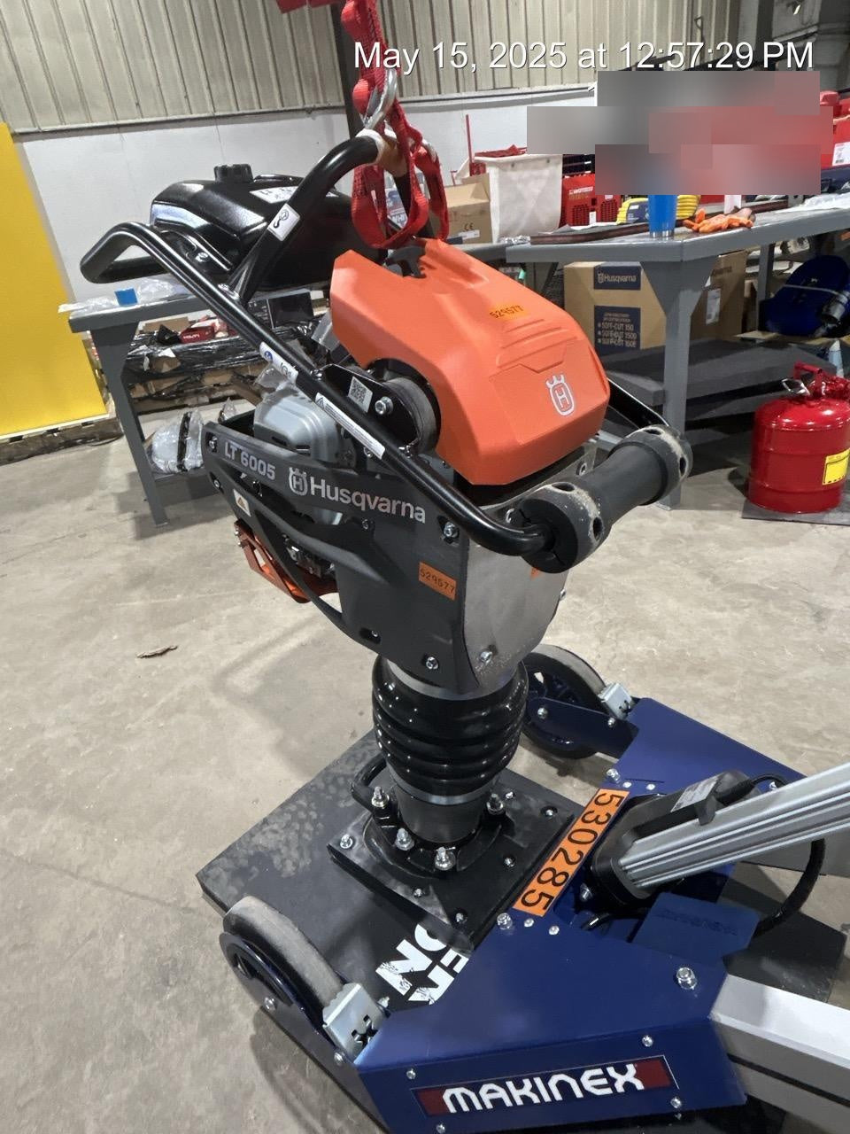 2025 HUSQVARNA LT6005