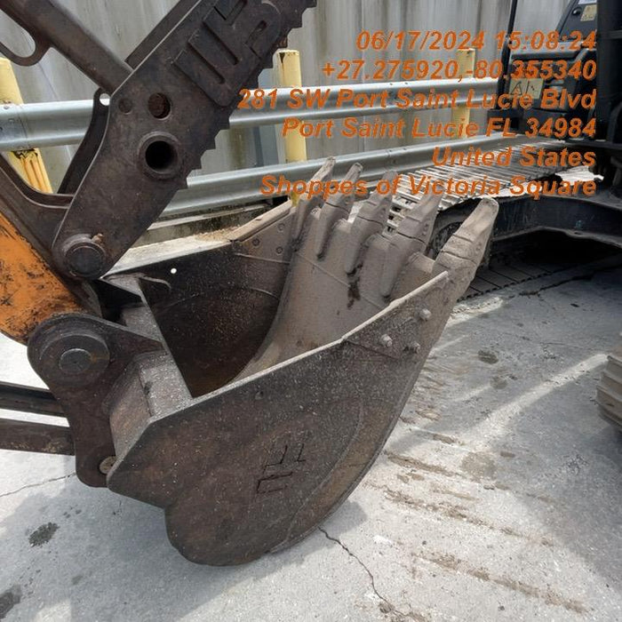 2018 WERK-BRAU 42" HD Bucket - Werk-Brau