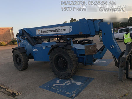 2017 GENIE GTH-1056