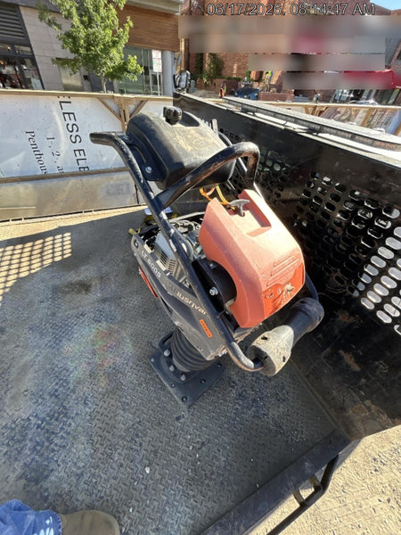 2024 HUSQVARNA LT6005