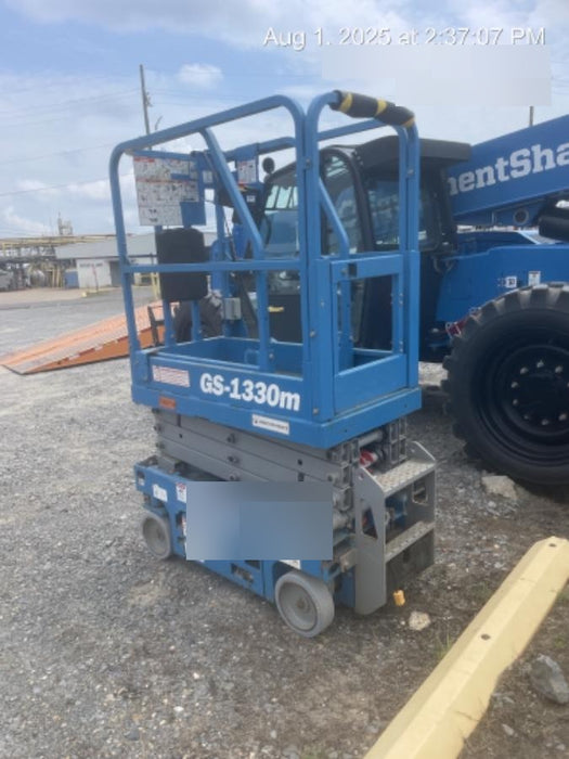 2021 GENIE GS-1330m