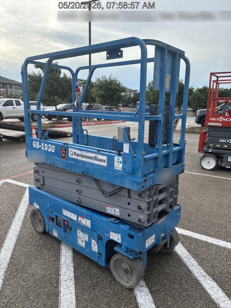 2019 Genie GS-1930 Fixed rails with chain Entry